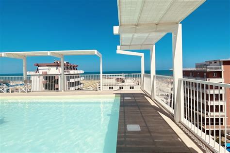 residence riviera romagnola sul mare.